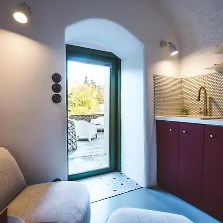 Apartment Domecek / Tiny House *